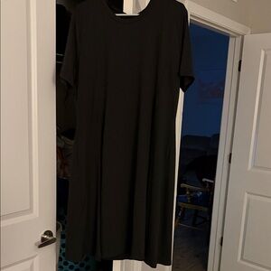 Black Short Sleeve Shirt with Slit